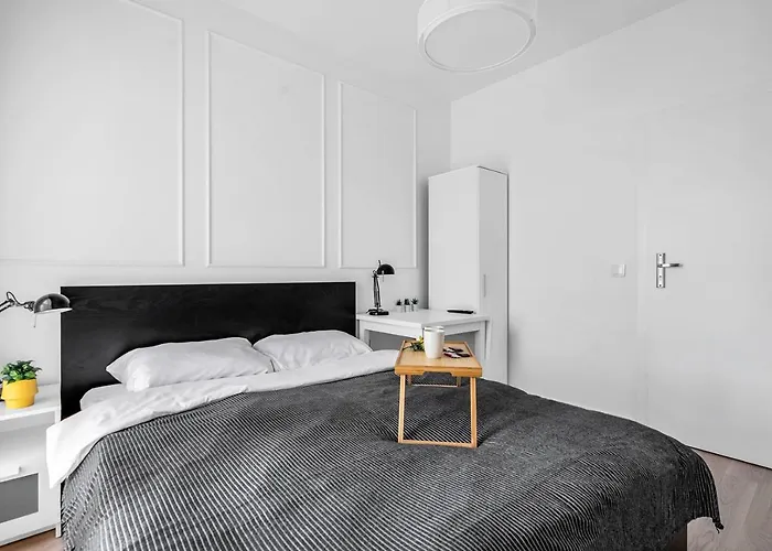 Apartment Rondo Daszynskiego N1 - Parking, 8th Floor, View, Subway - By Rentujemy Warsaw