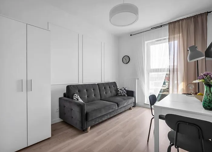 Rondo Daszynskiego N1 - Parking, 8th Floor, View, Subway - By Rentujemy *